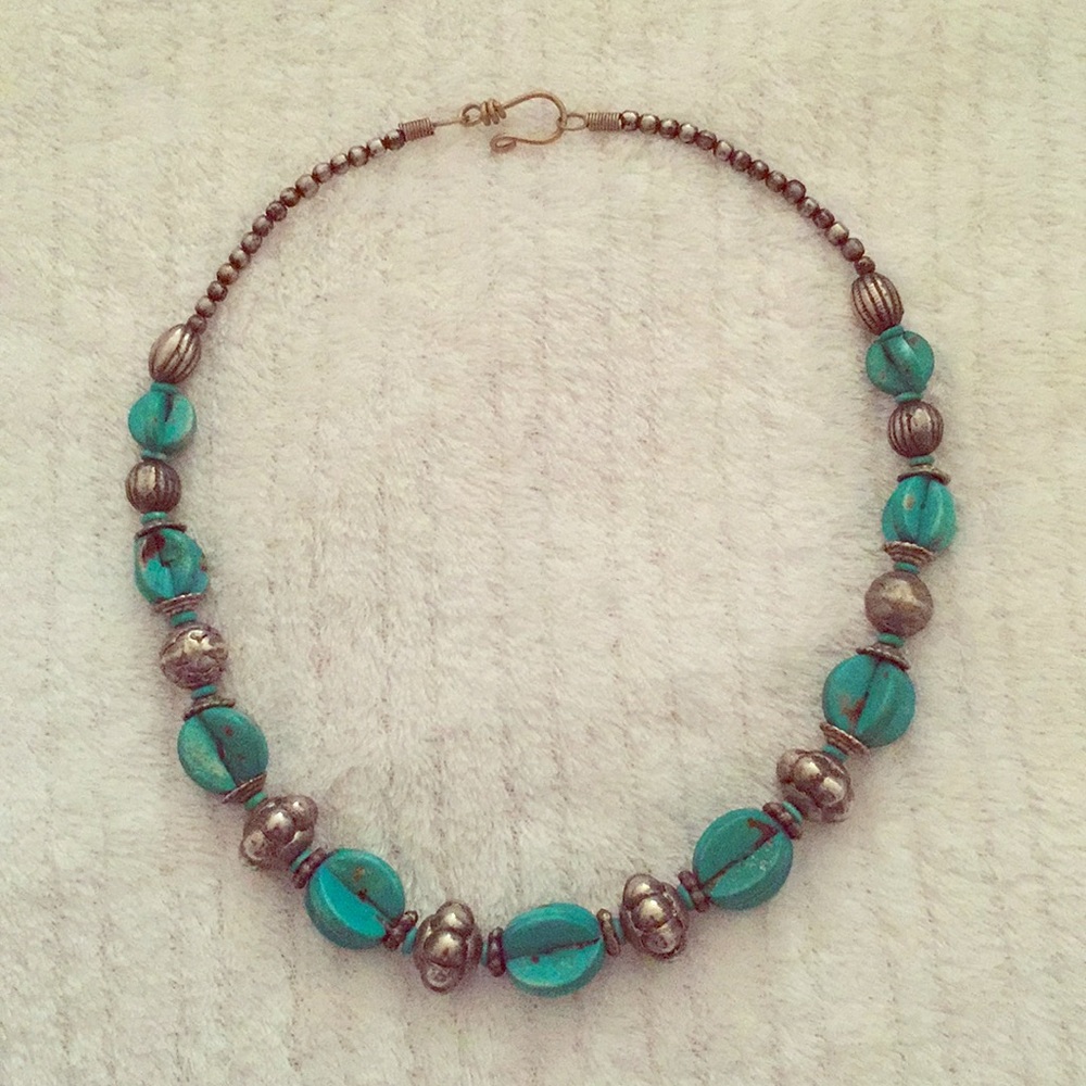 Vintage turquoise Nd silver necklace